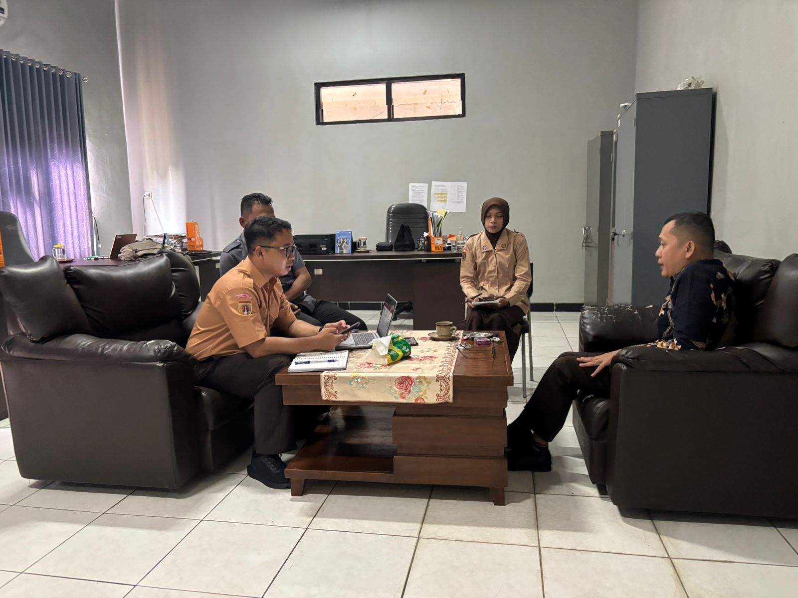 Rapat internal HPS