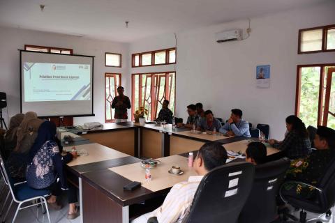 rapat pelatihan menerima laporan PP