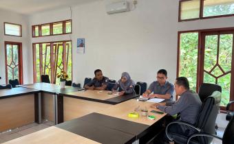 rapat divisi
