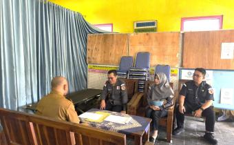 Anggota dan Staf melaksanakan uji petik